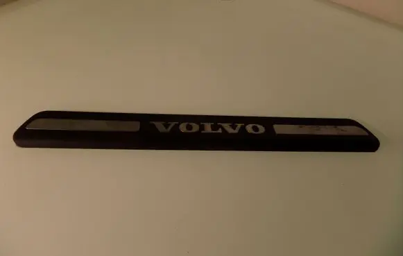 Volvo S80 Side skirt front trim 8659961