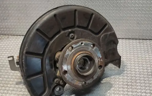 Volkswagen Caddy Front wheel hub