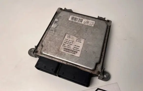 Mercedes-Benz C W204 Engine control unit/module A6511500126