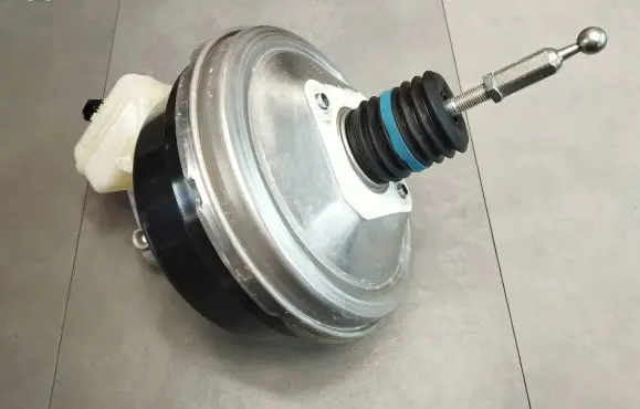 Audi A5 Sportback 8TA Brake booster 8K0612103N