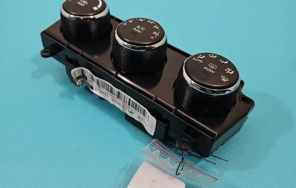 Jeep Compass Climate control/heater control trim P55111134AD IMPRK1496678