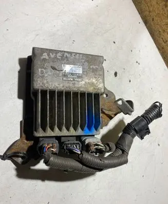 Toyota Avensis T250 Fuel injection control unit/module 89871-20070