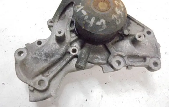 Mitsubishi Galant Water pump