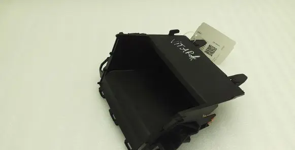 Suzuki Vitara (LY) Dashboard storage box/compartment 7382354P0