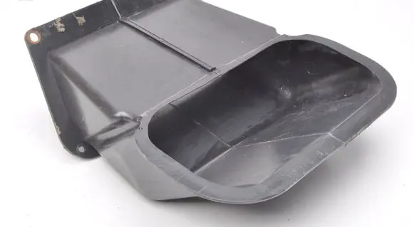Aston Martin DB9 Intercooler air channel guide 4G43-18A660-AD