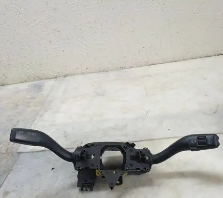 Audi A4 S4 B6 8E 8H Wiper turn signal indicator stalk/switch 8E0953549F