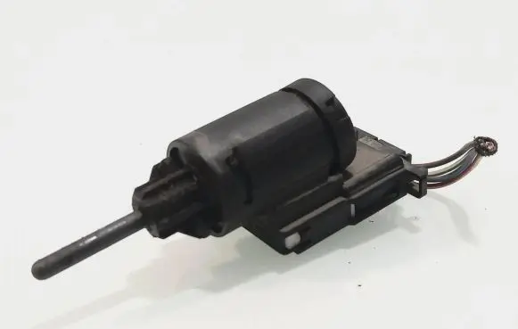 Skoda Octavia Mk2 (1Z) Brake pedal sensor switch 3B0945511C