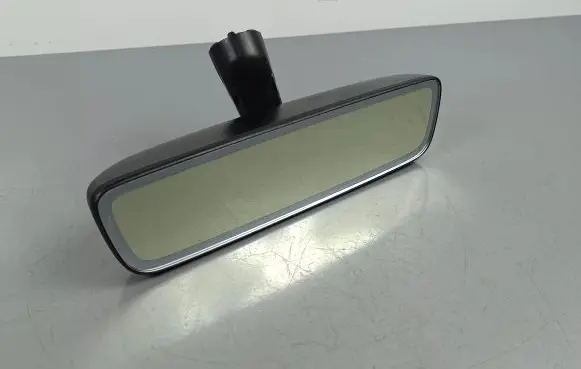 Rear view mirror (interior)