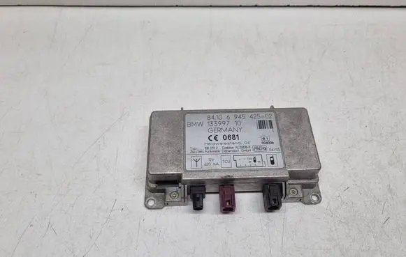 BMW X5 E53 Aerial antenna amplifier 6945425 84106945425