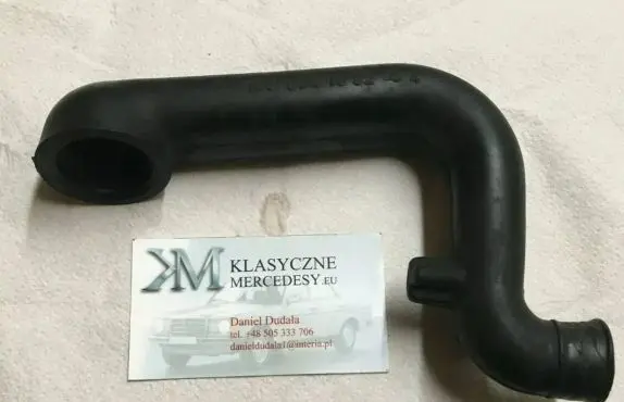 Mercedes-Benz S W126 Breather hose/pipe 1030941082