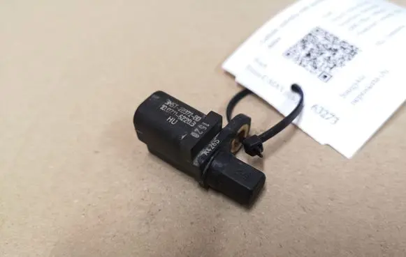 Ford Focus C-MAX ABS rear brake sensor 3M5T2B372BO 10071162203