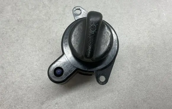 Ford Explorer Light switch F87B11654AA
