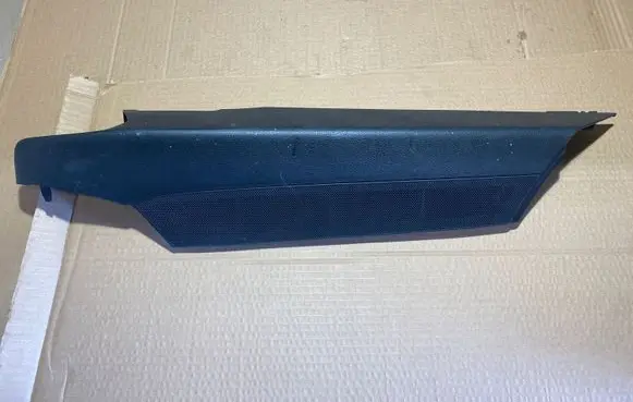 Mercedes-Benz C W205 Other trunk/boot trim element A2056900344