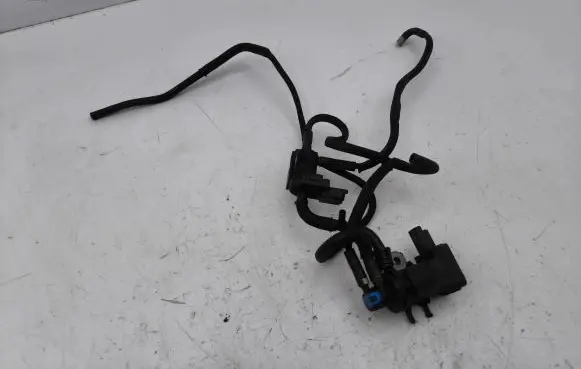 Ford Galaxy Vacuum valve 9808206880