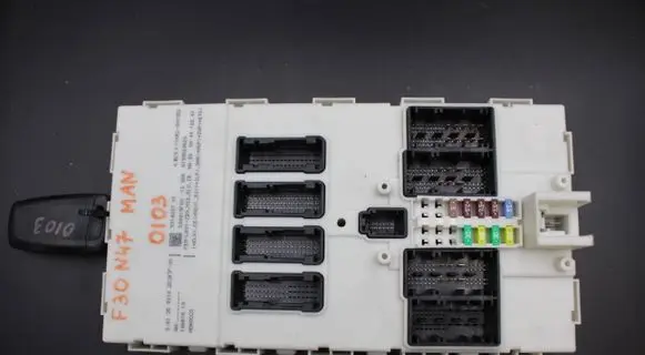 BMW 3 F30 F35 F31 Central body control module 9314237 504819F03 10681810