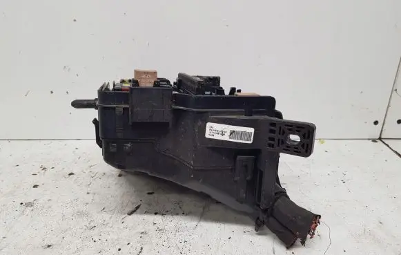 KIA Sorento Fuse box set 91950-C5305