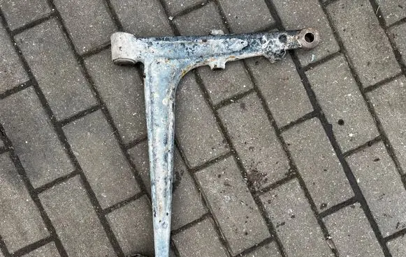 Volkswagen Transporter - Caravelle T4 Front lower control arm/wishbone