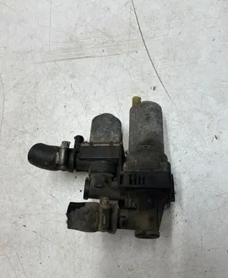 BMW 3 E46 Coolant heater control valve 64118369897