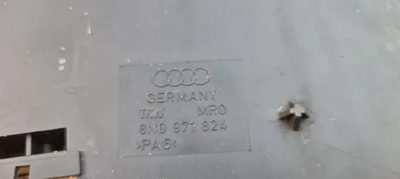 Audi TT Mk1 Battery tray 8N0971824