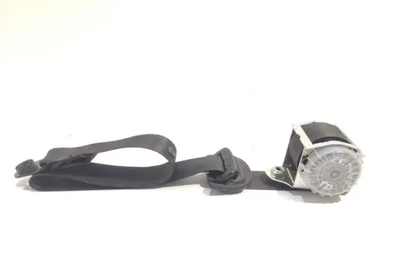Land Rover Discovery 3 - LR3 Front seatbelt 601118200 30LA05347A 601119000C