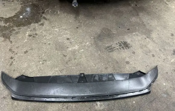 Volkswagen PASSAT B7 Front bumper lip 3AA805903
