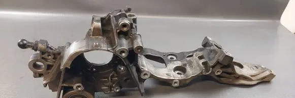 Skoda Octavia Mk4 A/C compressor mount bracket 05l903143b 05l903141b