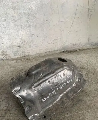 Citroen C4 Cactus Exhaust heat shield 9824001580