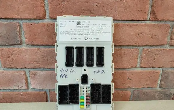 BMW 3 F30 F35 F31 Comfort/convenience module 9868384