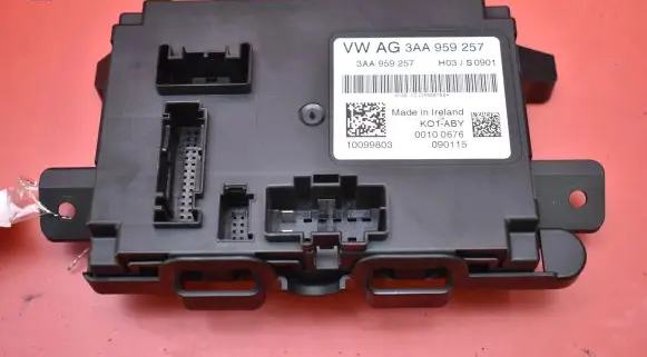 Volkswagen Golf VII Engine control unit/module ECU 3AA959257