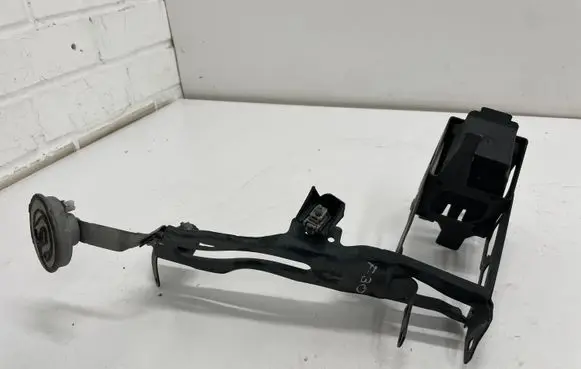 BMW 3 F30 F35 F31 Side radiator support slam panel 