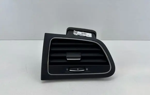 Renault Megane IV Dashboard side air vent grill/cover trim 687616296R