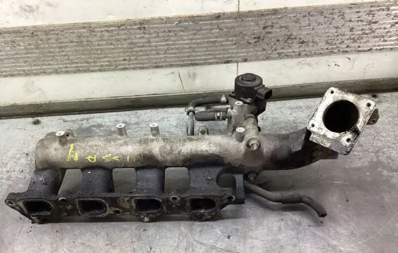 Nissan X-Trail T30 Intake manifold 1NL0801