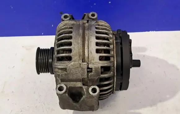 Mercedes-Benz ML W164 Generator/alternator A2721540102 0124625023