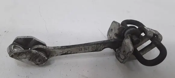 Opel Meriva A Rear door check strap stopper 13147254