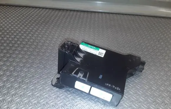 Toyota Yaris Other control units/modules 8865052361