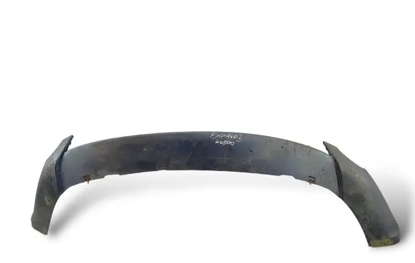 Front bumper lip