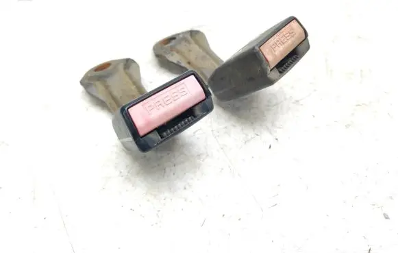 Peugeot 807 Rear seatbelt buckle 3472021F1904