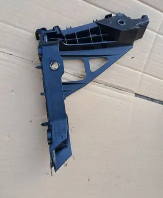 Volkswagen Taigo Front bumper mounting bracket 2G7807183A