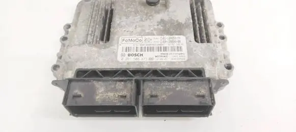 Ford Focus Engine control unit/module CV6112A650YH CV61-12A650-YH