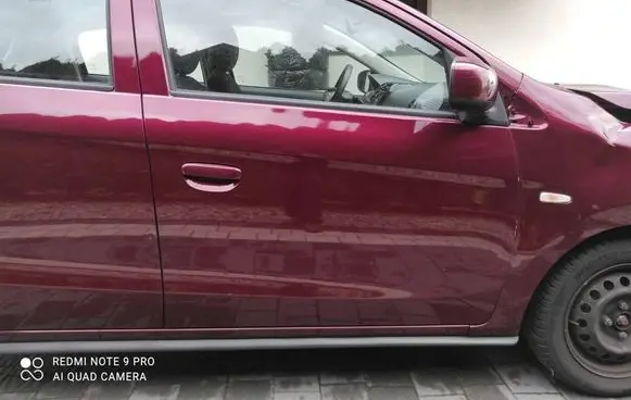 Mitsubishi Space Star Front door
