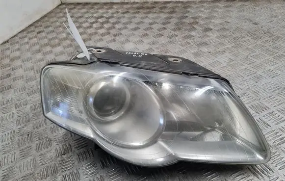 Volkswagen PASSAT B6 Headlight/headlamp 3C0941006AB