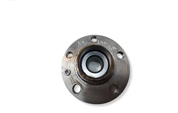 Audi A1 Rear wheel hub 2Q0501611B
