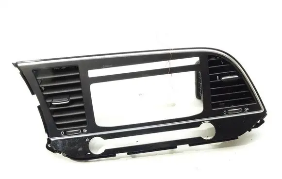 Hyundai Elantra VI Dashboard side air vent grill/cover trim