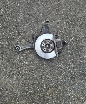 BMW 7 F01 F02 F03 F04 Front wheel hub