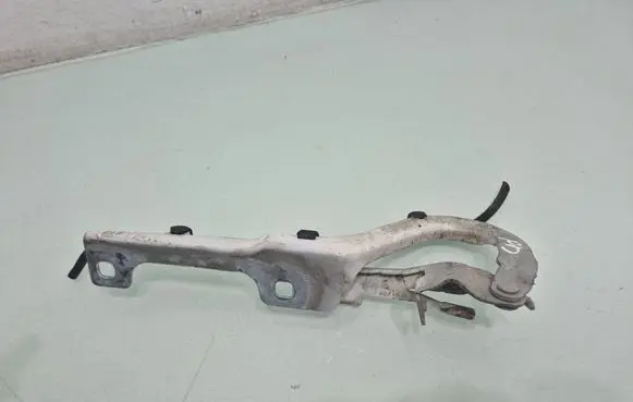 Peugeot 2008 I Engine bonnet/hood hinges 