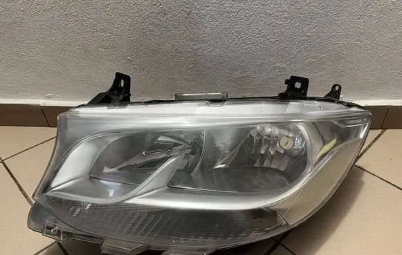 Mercedes-Benz Sprinter W907 W910 Headlight/headlamp A9109060000