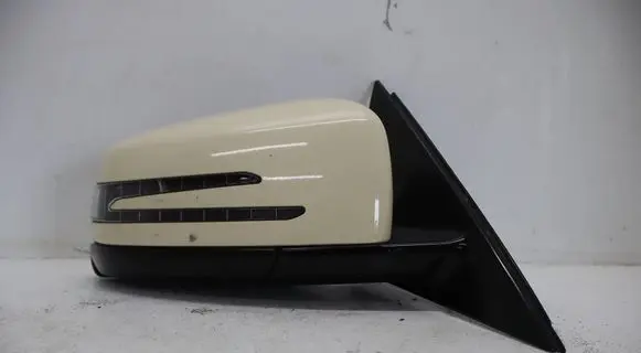 Mercedes-Benz E W212 Front door electric wing mirror