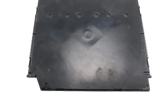 Volkswagen PASSAT B7 Central body control module 3AA937087E