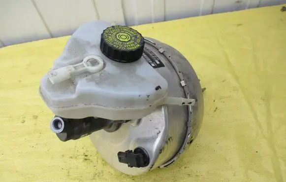 Mercedes-Benz C W205 Brake booster A2054300030