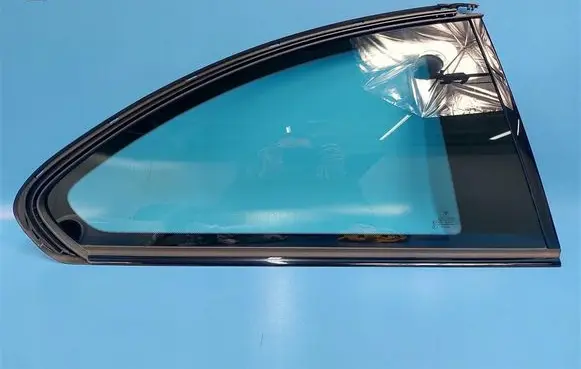 BMW 2 F22 F23 Rear side window 7294346
